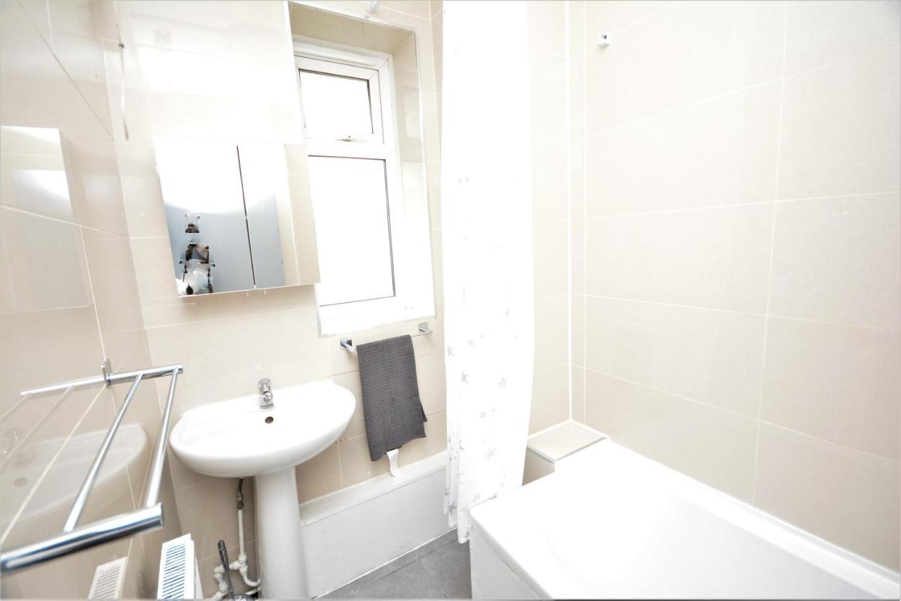 Beautiful 2 Bedroom Flat Near Finsbury Park Leilighet London