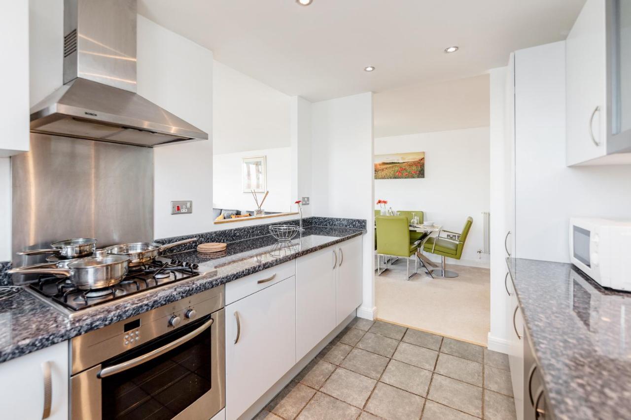 Lägenhet Premium Excel 3 & 2 Bedrooms London