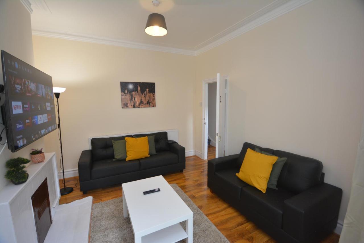 Cheerful 3 Bedroom In Greater *