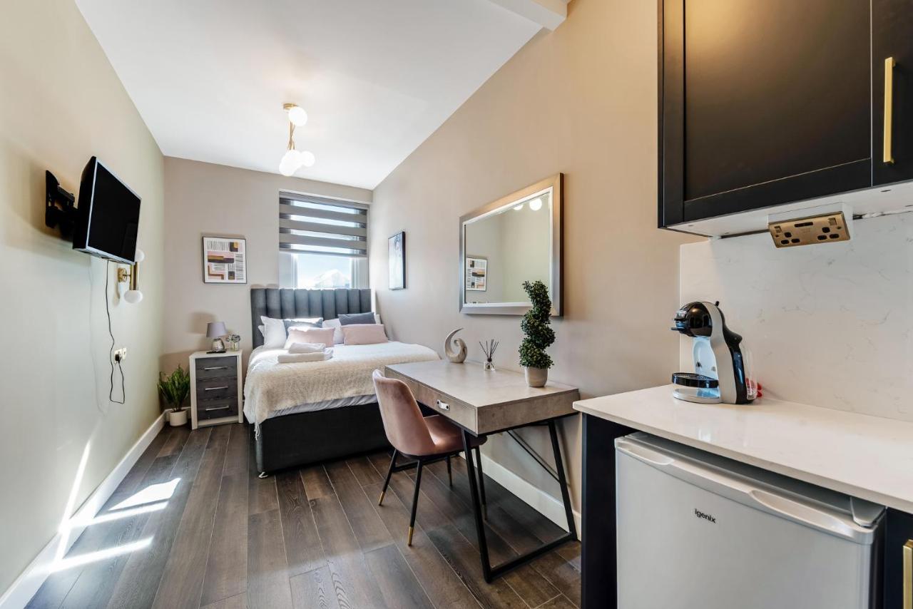 Elegant Studio - Perfect For Explorers Lejlighed London