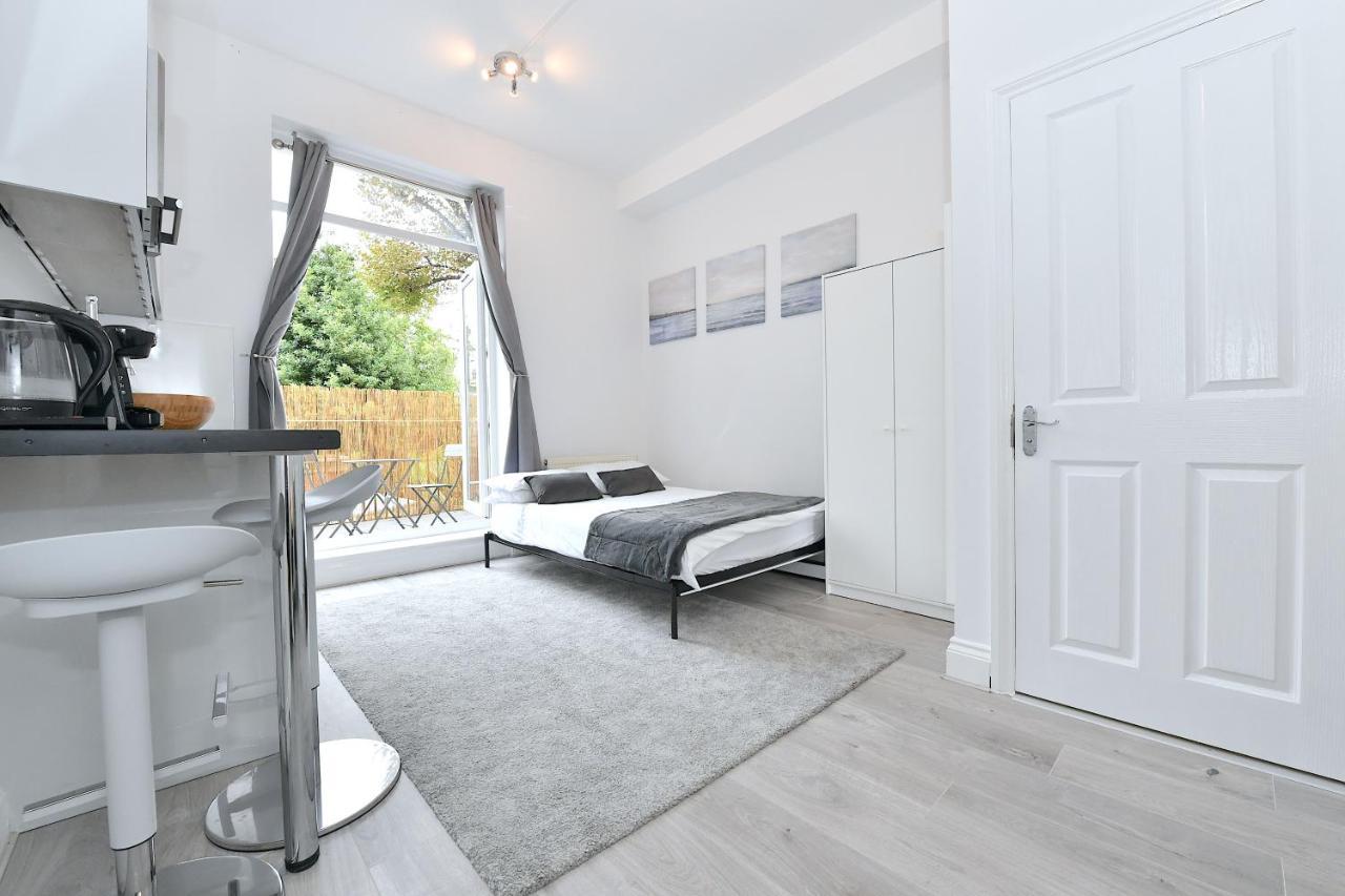 Leilighet Very Close To Line Underground Shepherds Bush And Westfield Newly Refurbished *