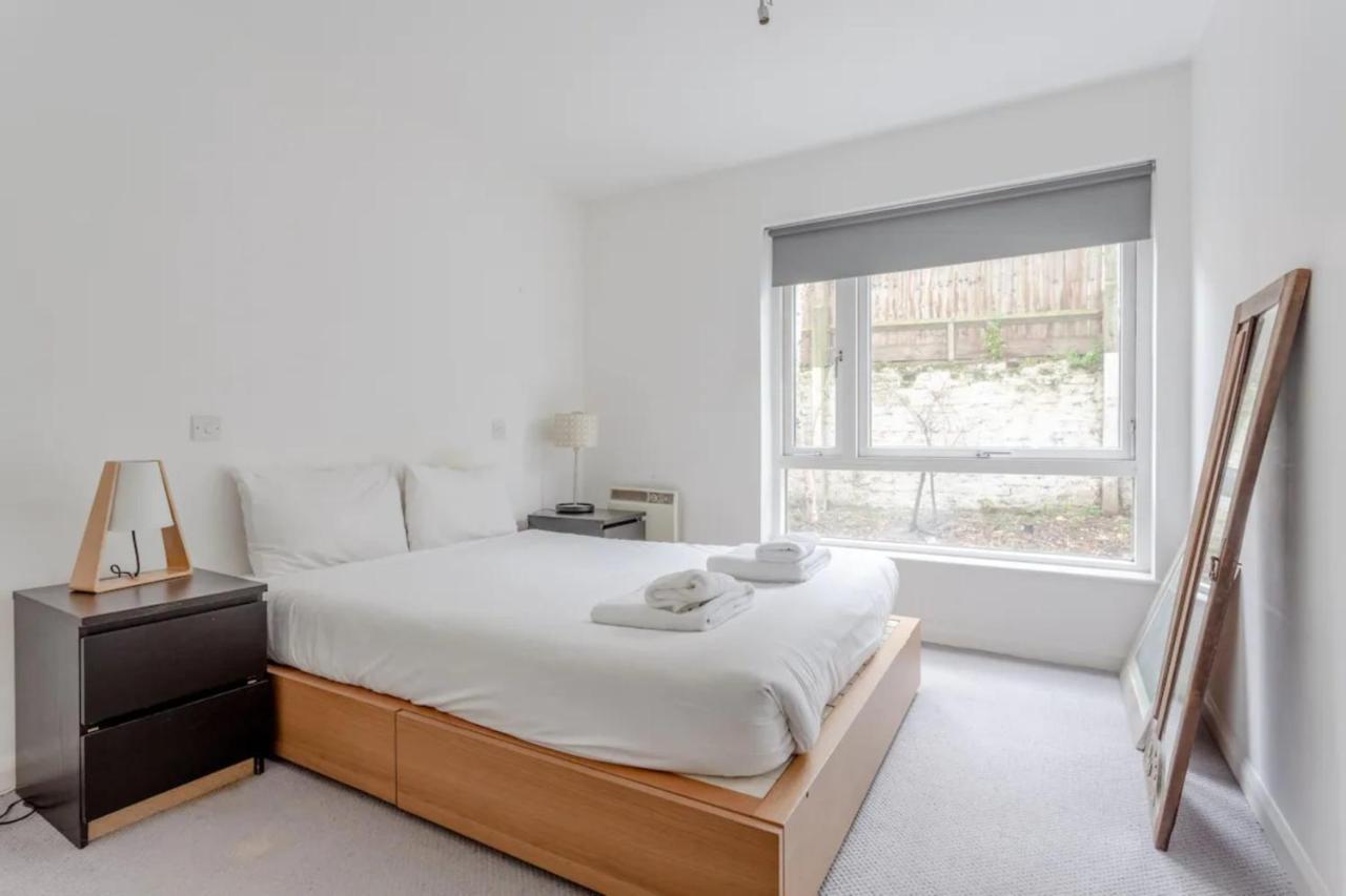 Lägenhet Spacious 1 Bed Near Shoreditch Park *