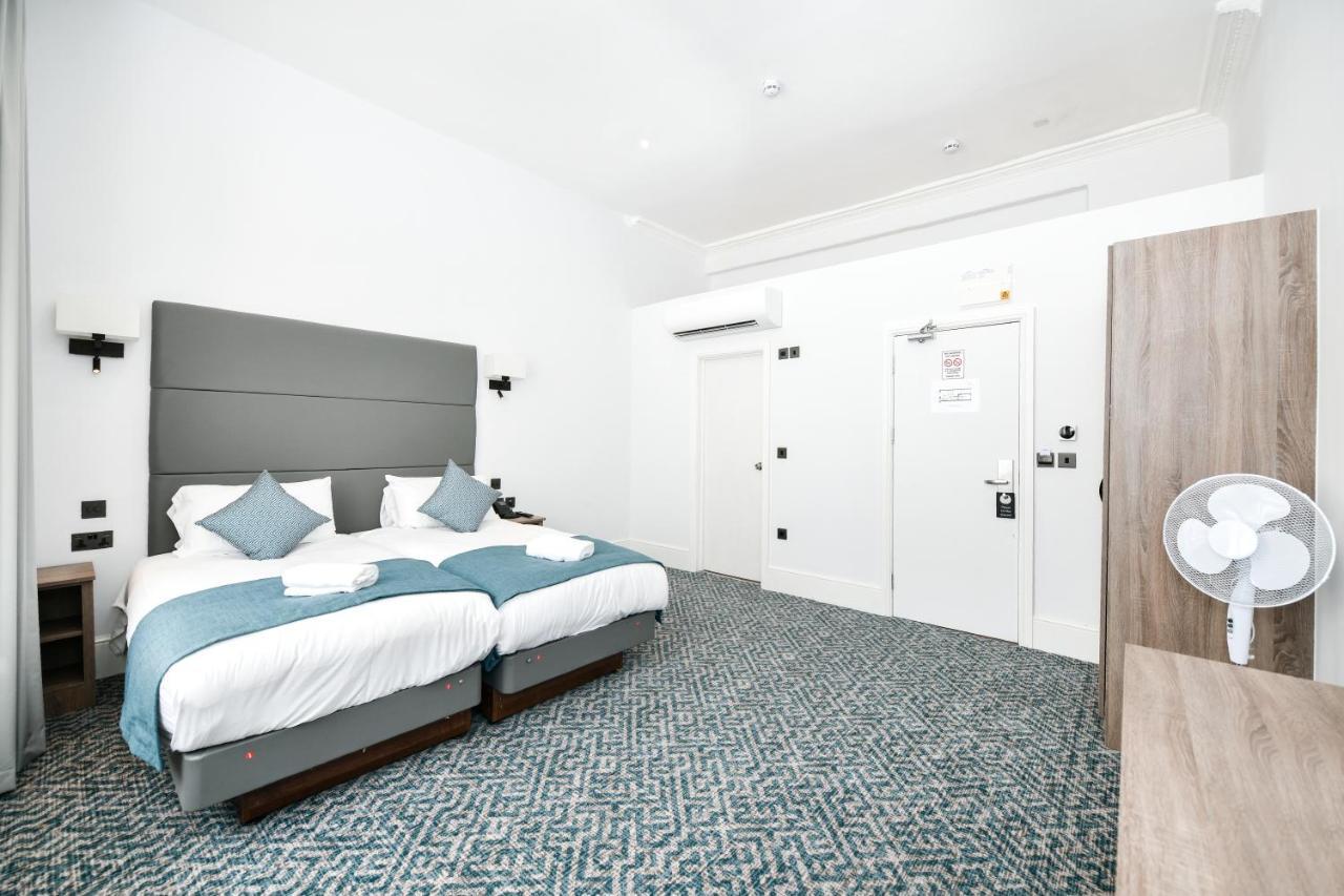 Hotell The Chapter - The J Hyde Park 3*