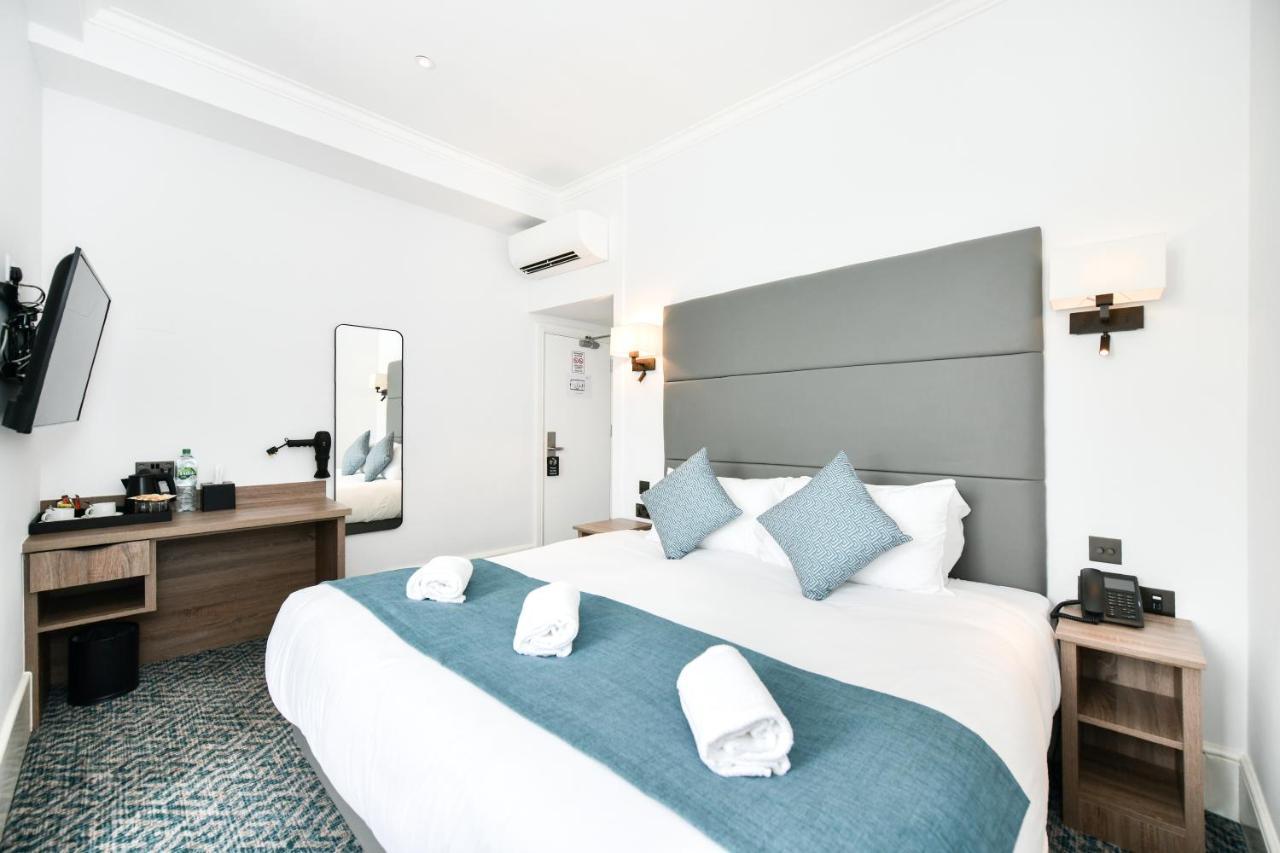 The Chapter - The J Hyde Park Hotell