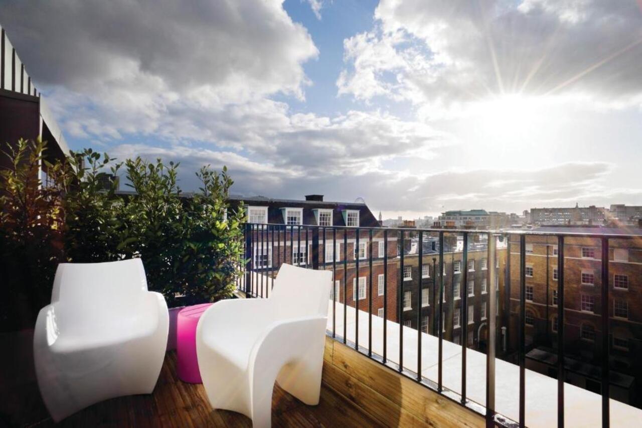 Hotell Apex Temple Court 4*