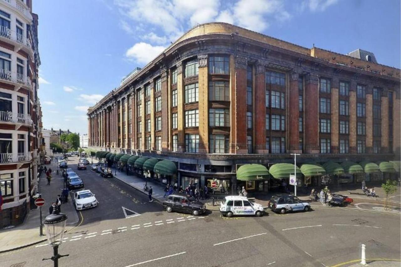 In Knightsbridge Overlooking Harrods Appartement *