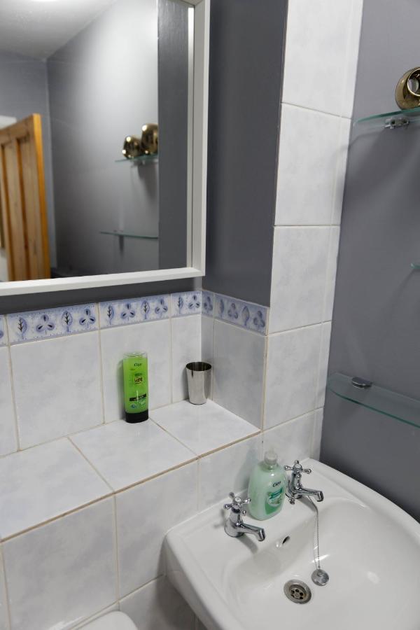 206mm Highgate Apartment *