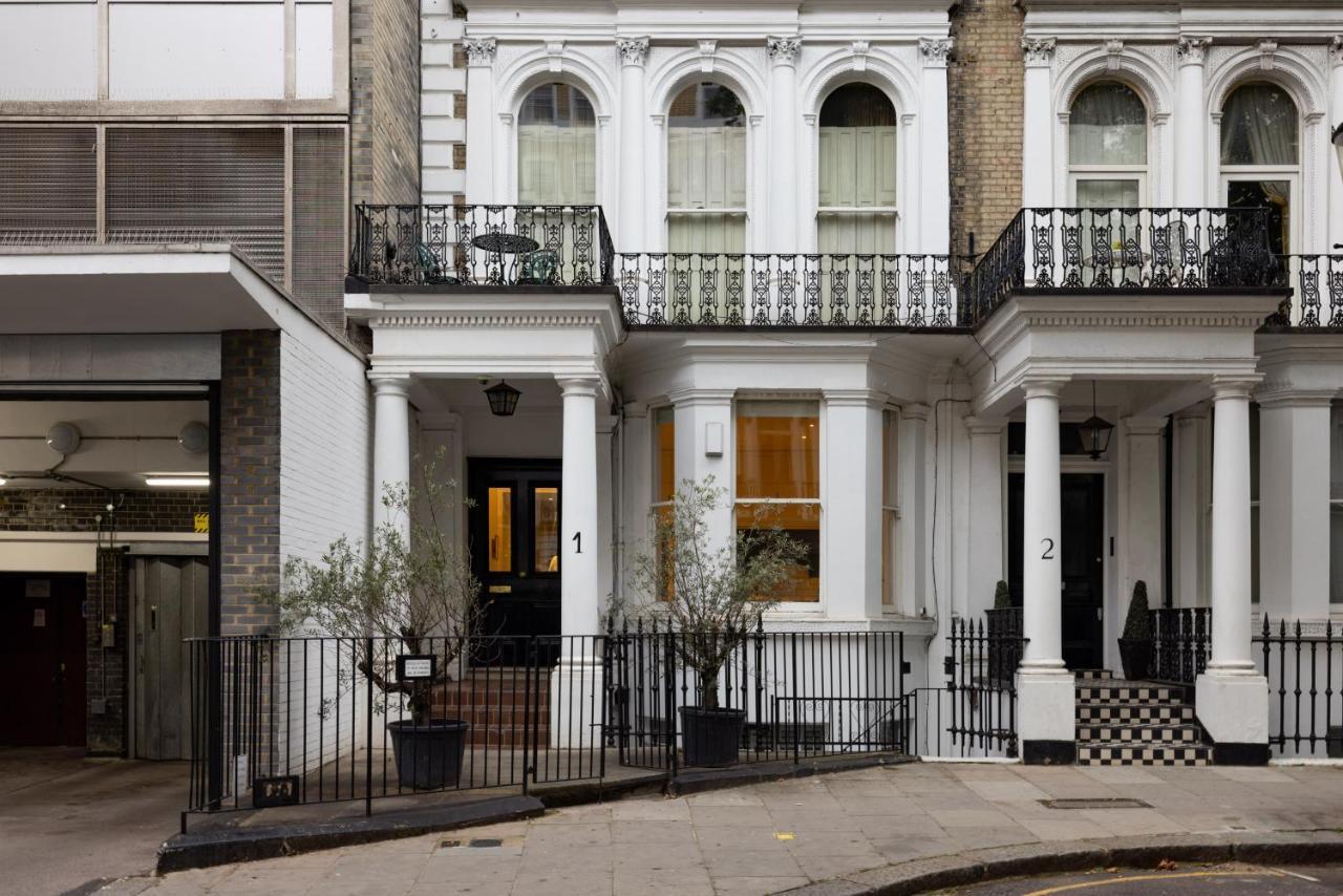 Luxury Flat Next To Harrods Leilighet London