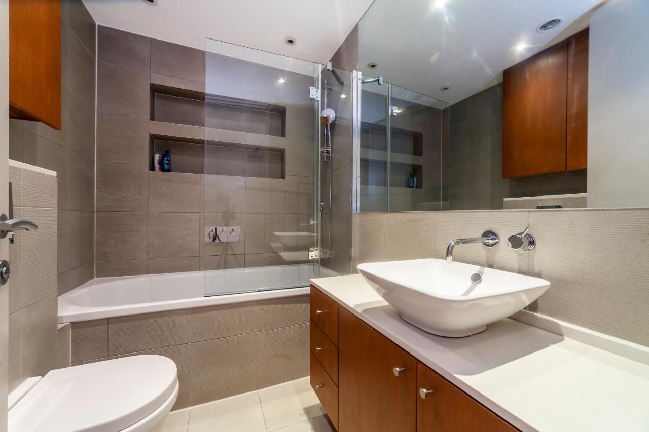 Bright & Spacious 1bdr Apt Near Lakeside Road Appartement *