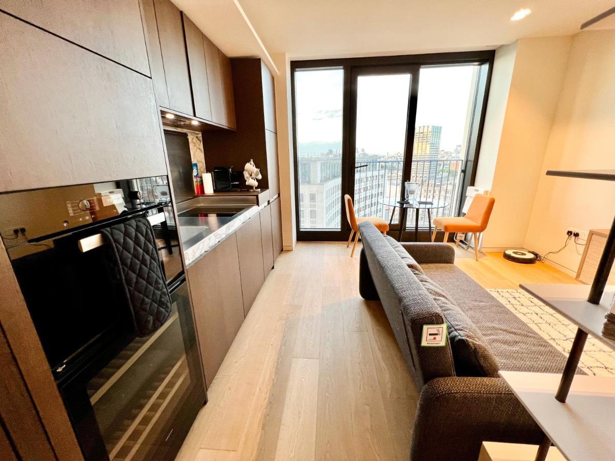 Deluxe Entire Studio Next To Eye&trafalgar Square Aparthotel Londra