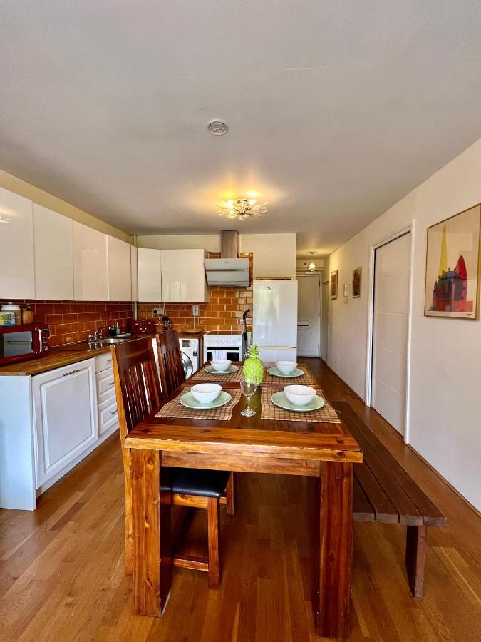 Great 2 Bedrooms 15 Mins From The Centre Appartement Londen