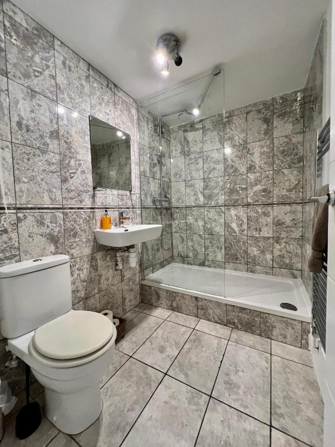 Appartement Great 2 Bedrooms 15 Mins From The Centre