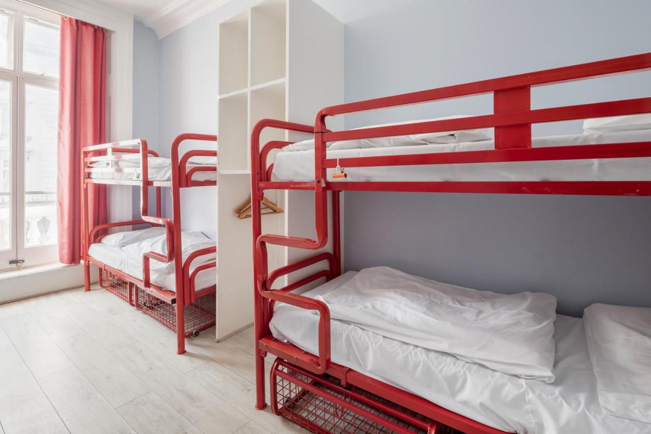 Hostel Astor Victoria London