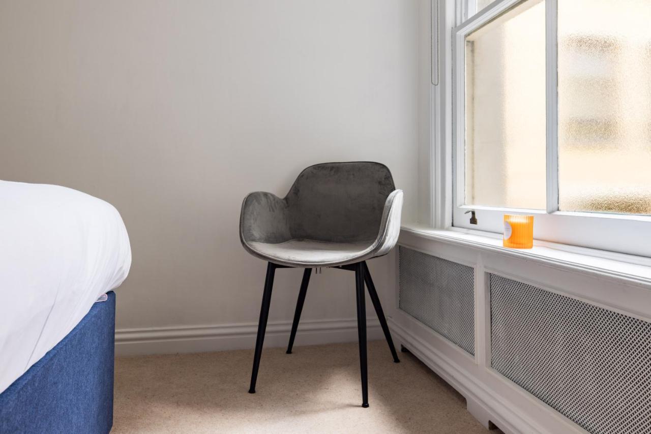 Luxury Flat Next To Harrods Apartment *