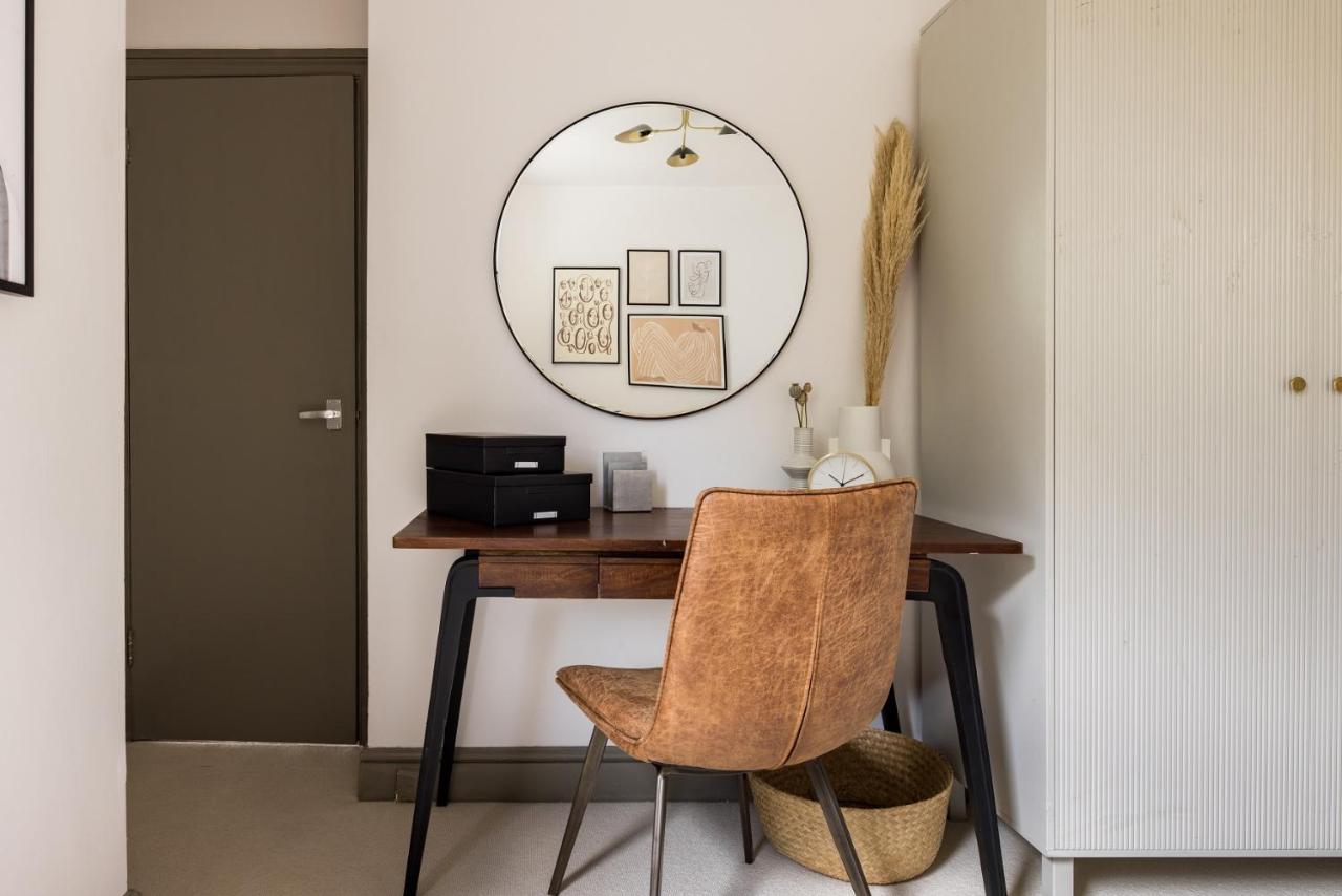 The Kensington And Chelsea Classic - Glamorous 2bdr Flat London