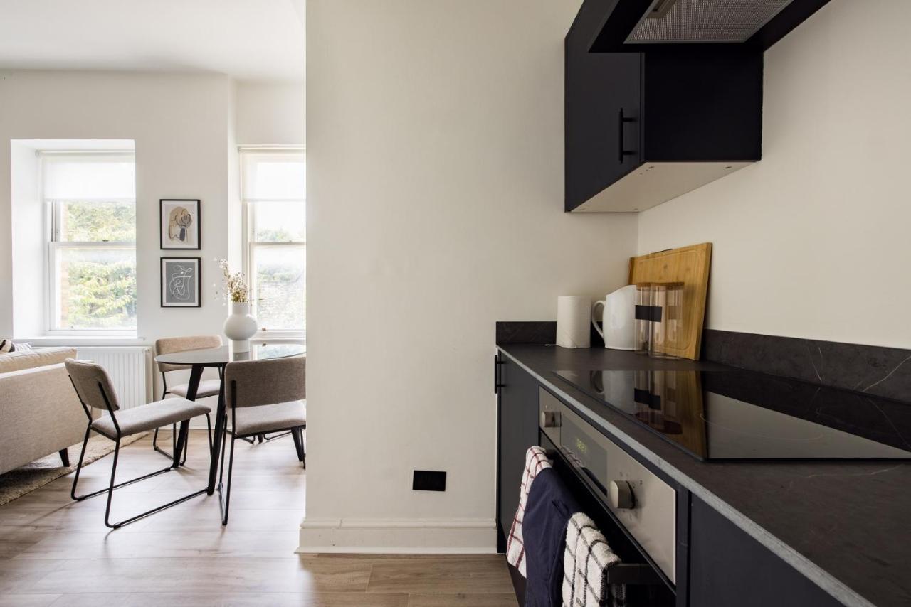 The Kensington And Chelsea Classic - Glamorous 2bdr Flat