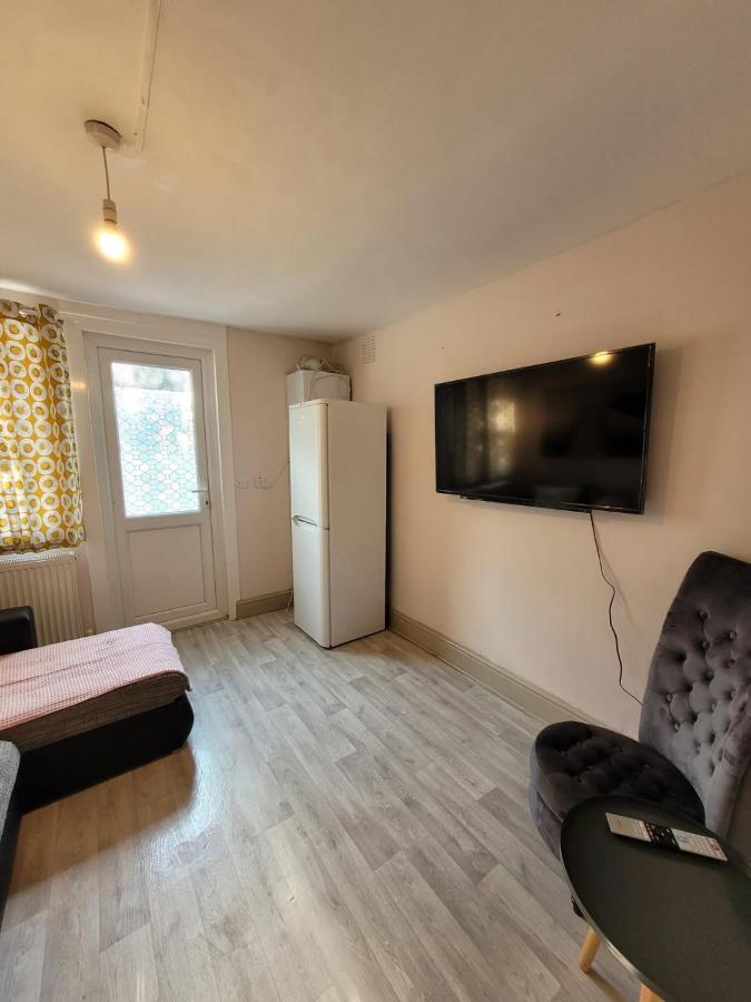 43 Kimberly Road Lägenhet *