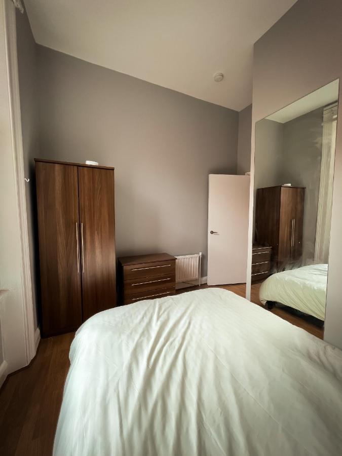 Appartement Central, Cozy Victorian Flat Next To Harrods Londen