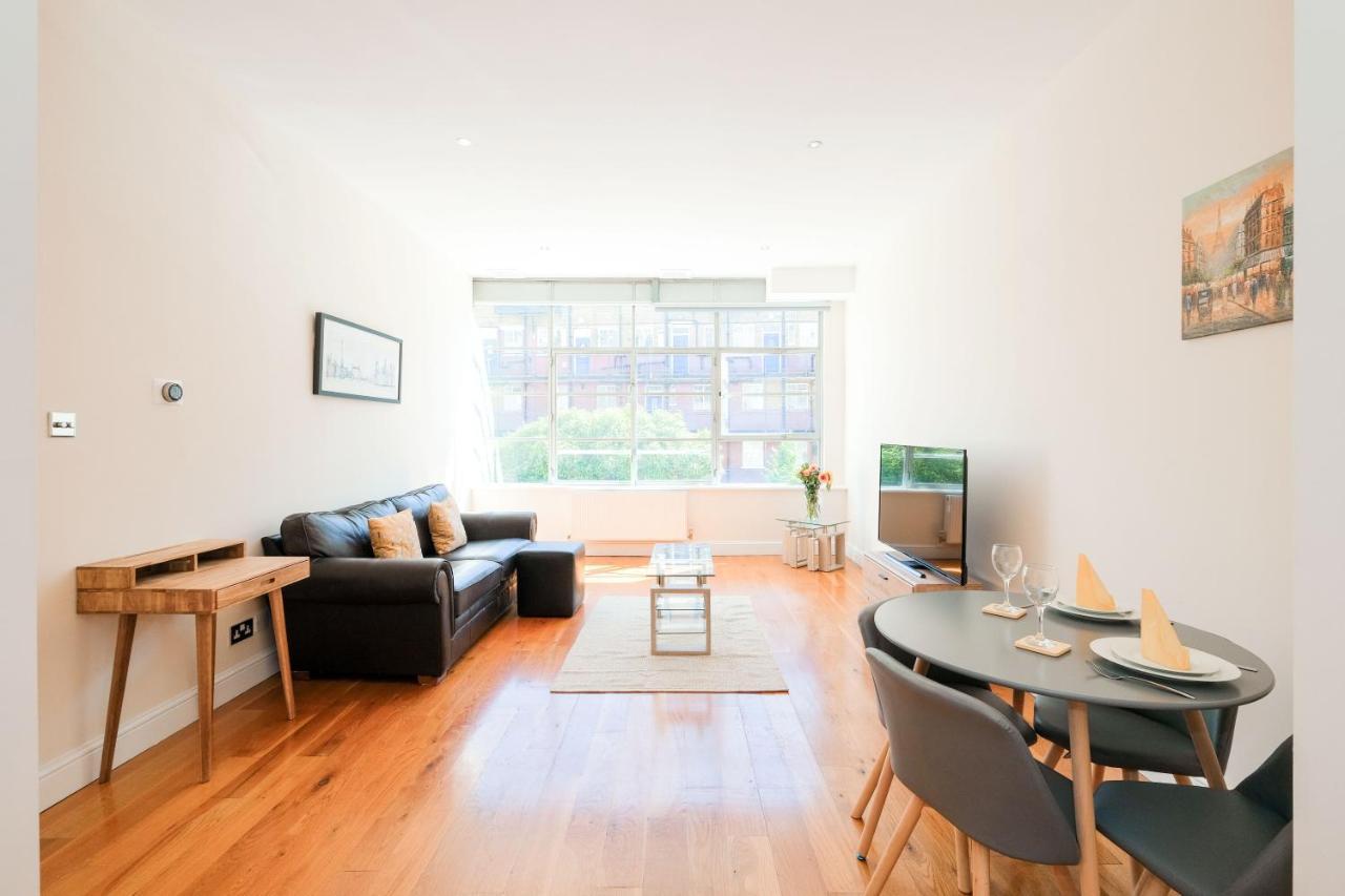 Appartamento Lovely 2 Bed Flat In Canal Side Gated Development