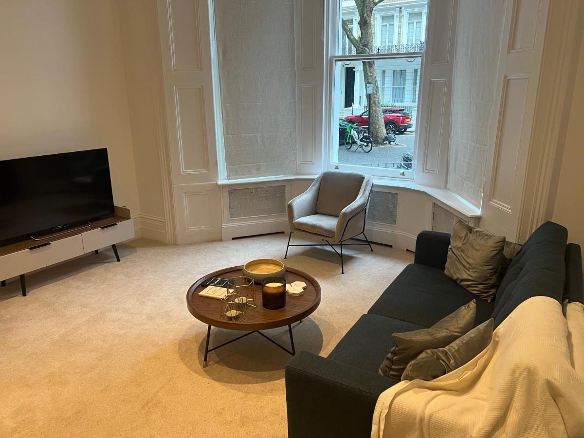 Luxury Flat Next To Harrods Leilighet