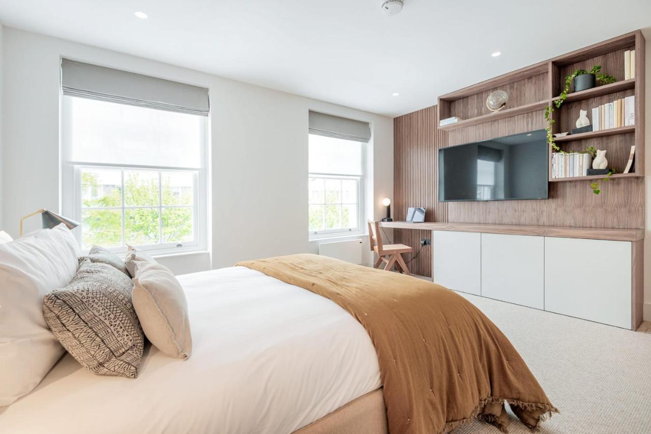Notting Hill Gate I Apartment London