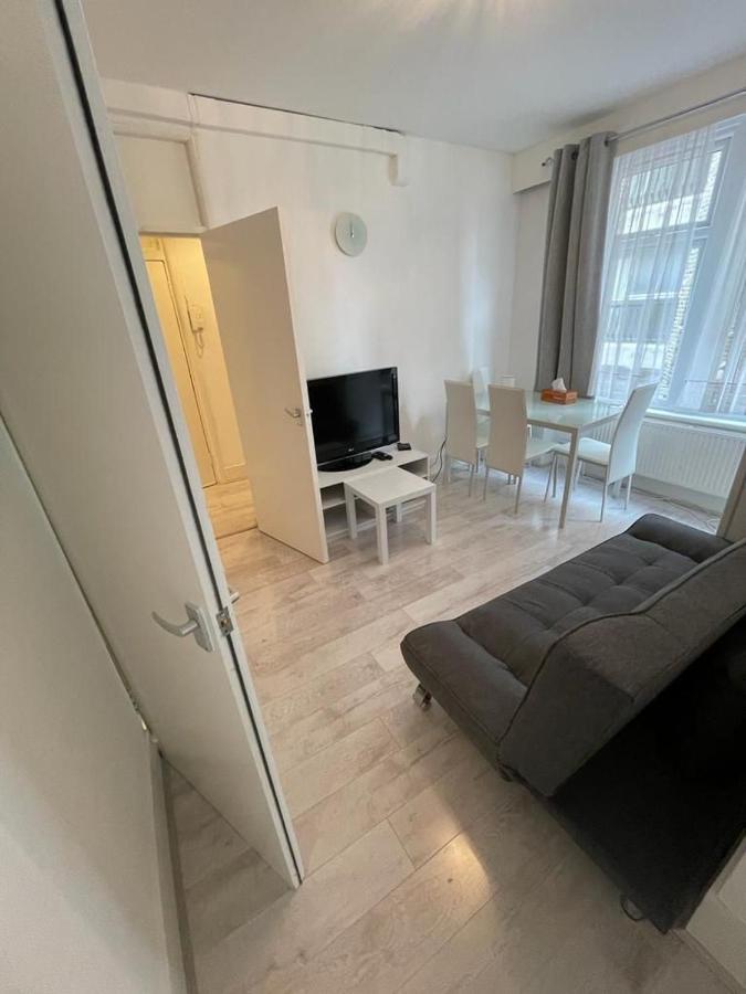 Miles Building Apartment