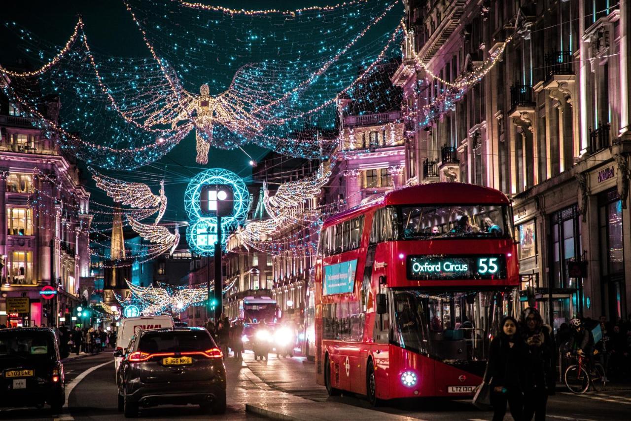 At Piccadilly Leilighet