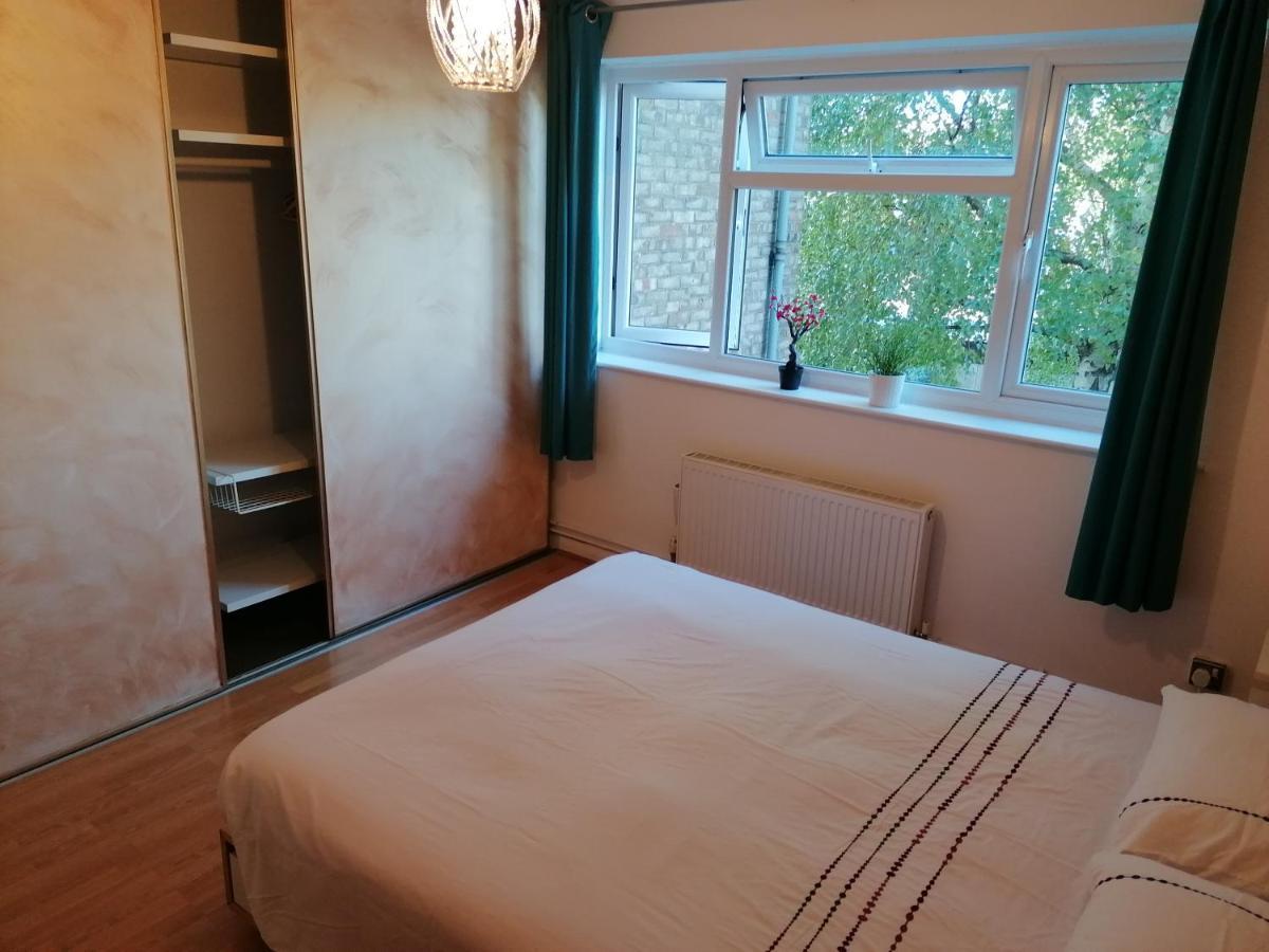 Alloggio in famiglia Beautiful Double Bedroom In Shared Flat Near Olympic Park In Stratford *