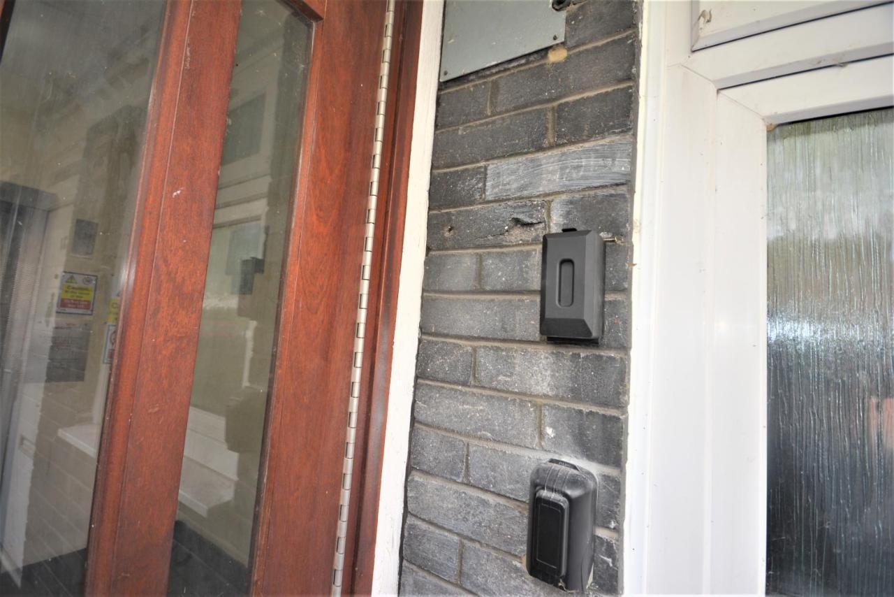 Beautiful Two Bedroom Flat In Brixton Lägenhet London