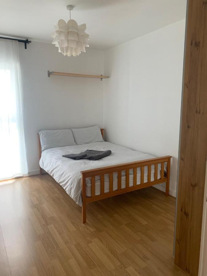 Apartment Modern Flat By River Thames And Park In Putney London