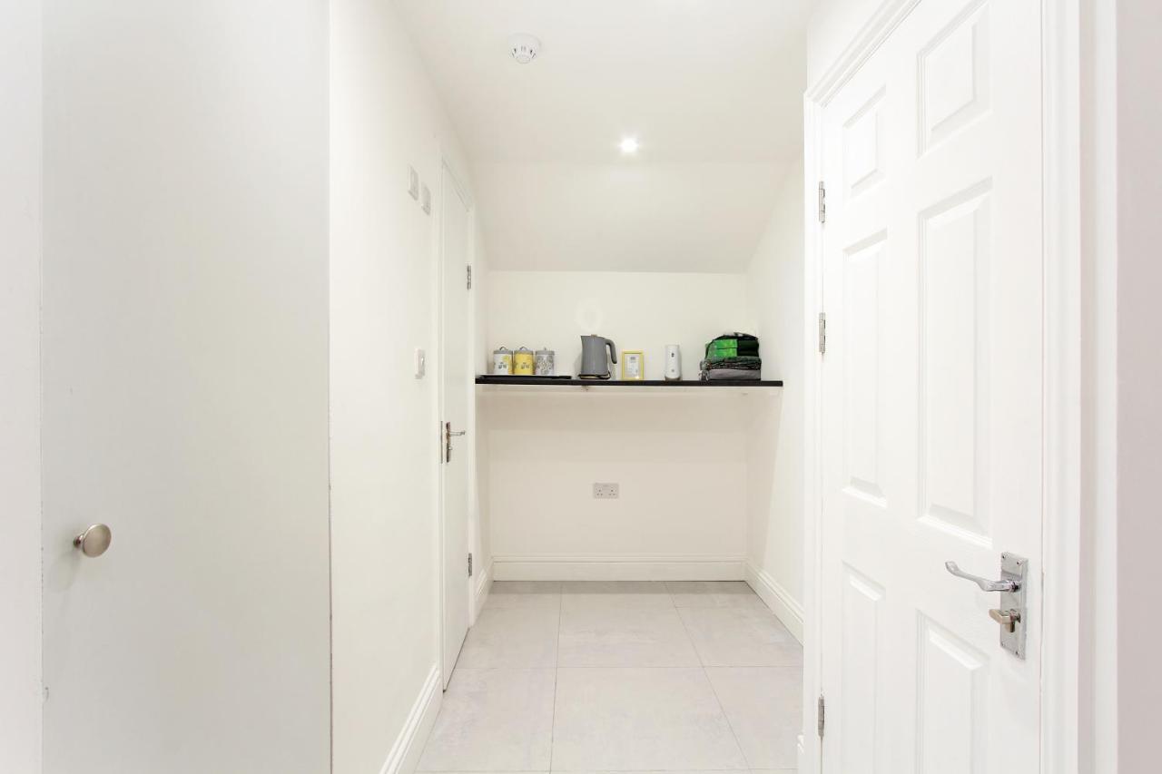 Splendid Flat In Kensington Olympia Appartamento *