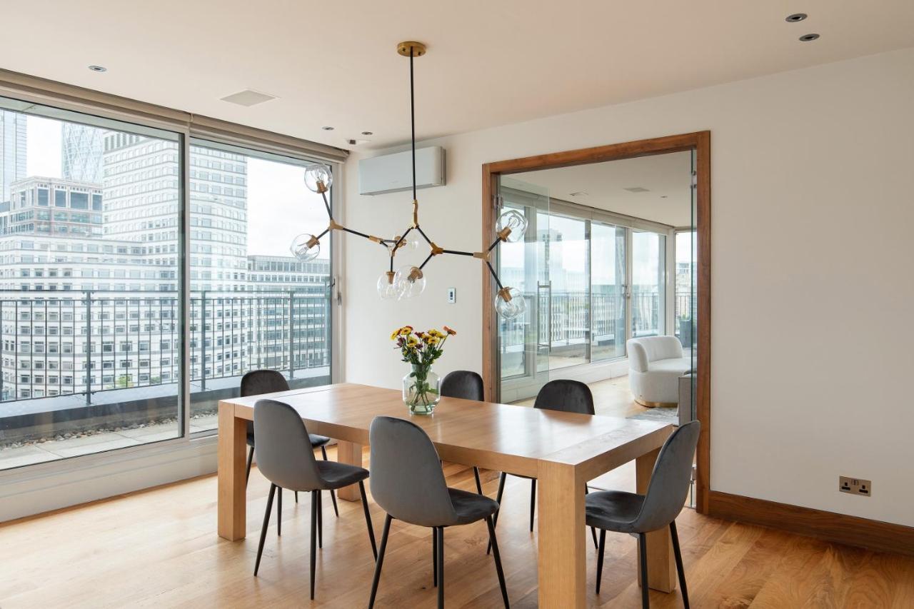 The Canary Wharf Secret - Glamorous 3bdr Flat With Terrace And Parking London