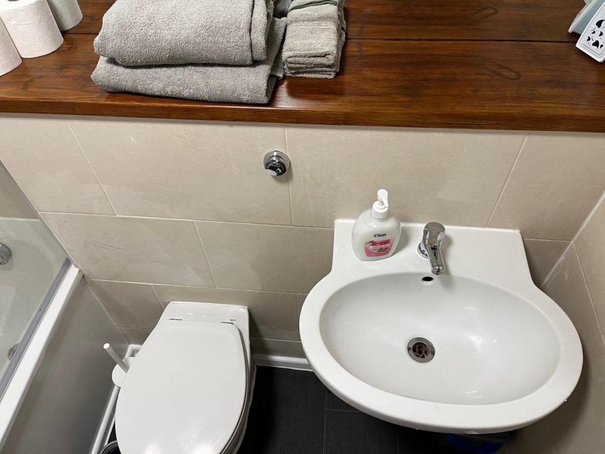 Three Bedroom House In Tooting By Star Ferienhaus *