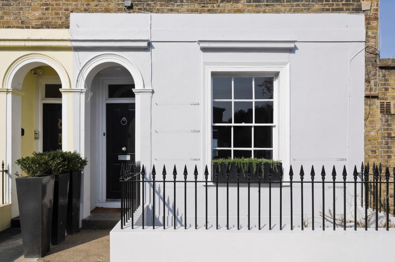 Veeve - Vintage Chic * London