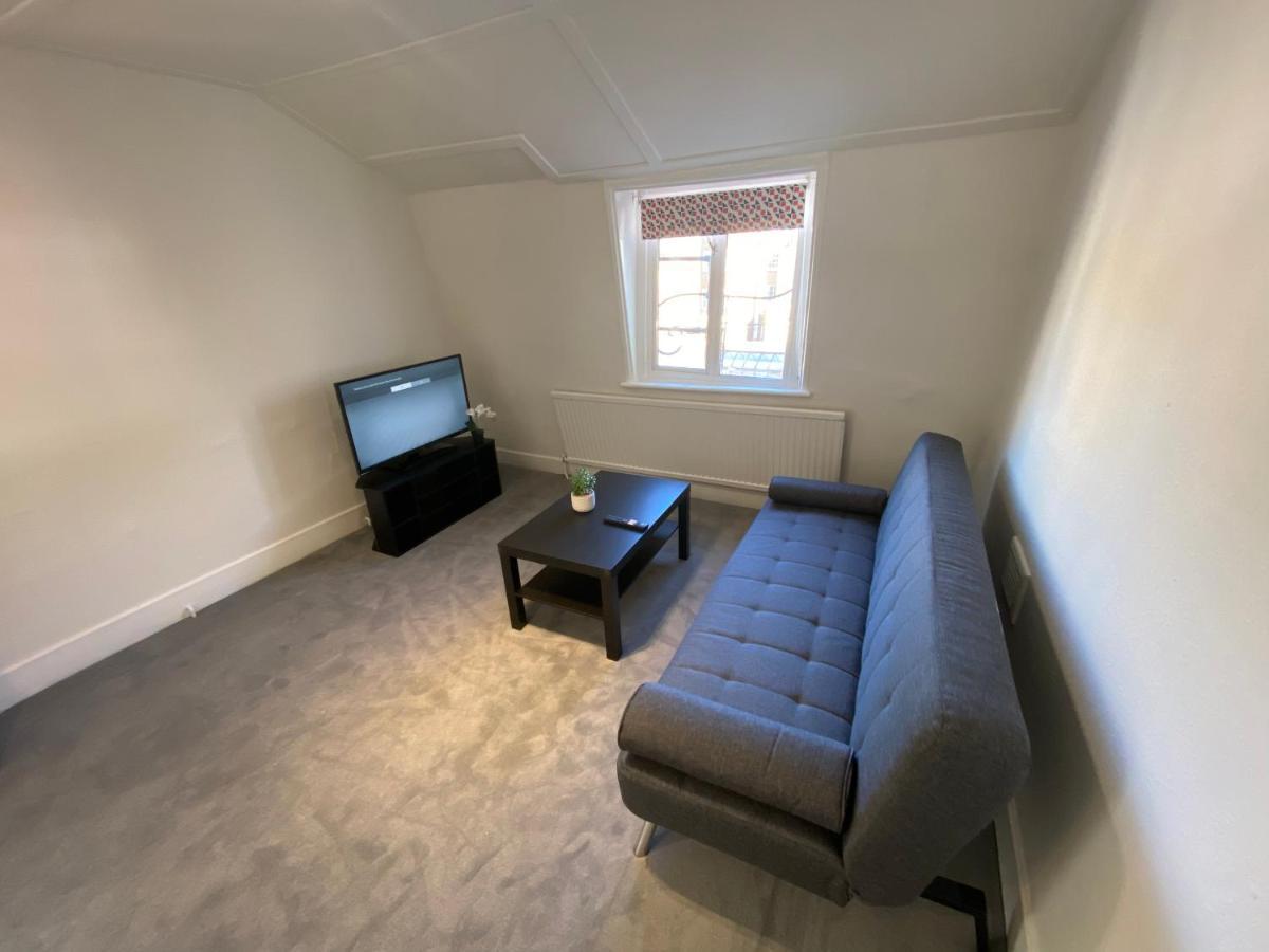 Modern 1 Bedroom Flat In Paddington Lejlighed