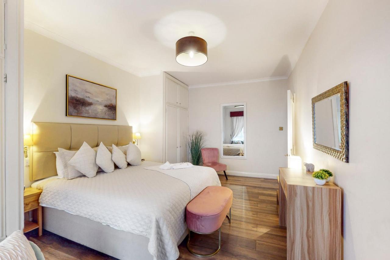 Park Lane Apartments/shaw House Apartment