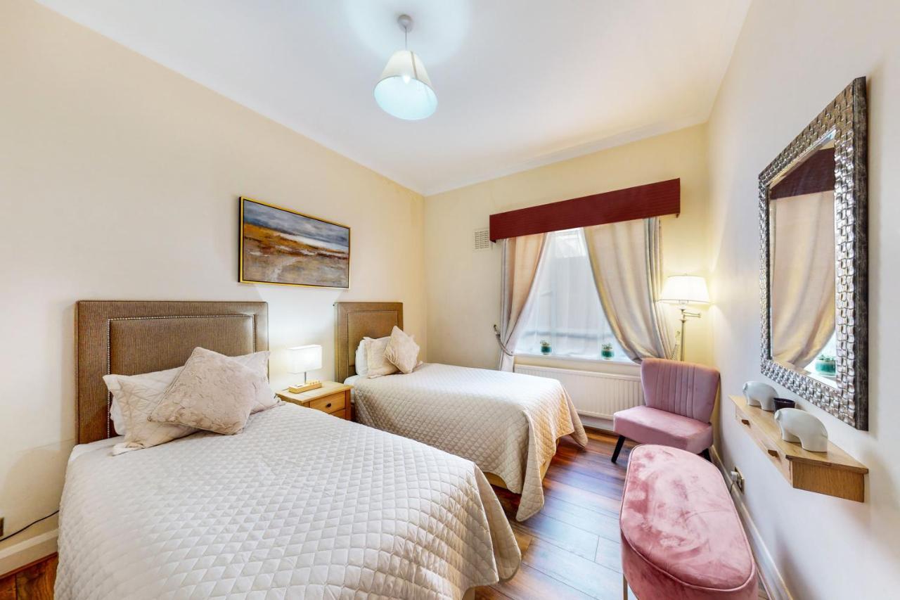 Apartment Park Lane Apartments/shaw House London
