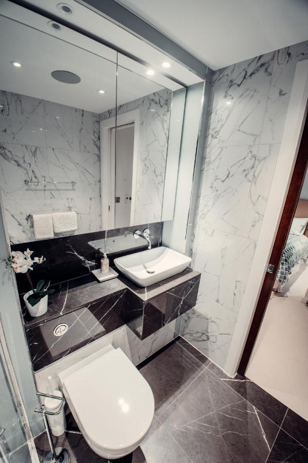Lejlighed Lovely 4/bdr Penthouse W/ Lovely Views London