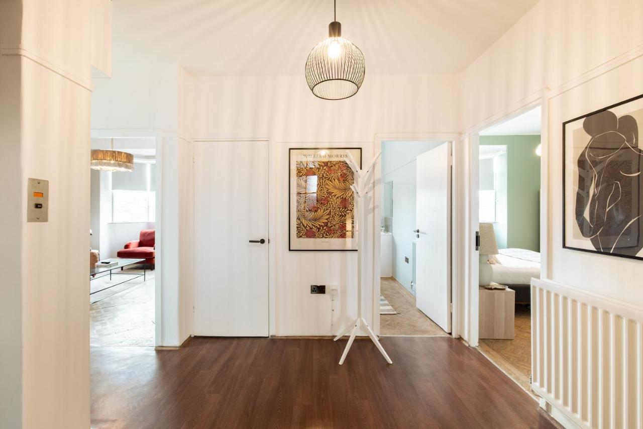 Apartment The West End Penthouse - 4bdr With Views London