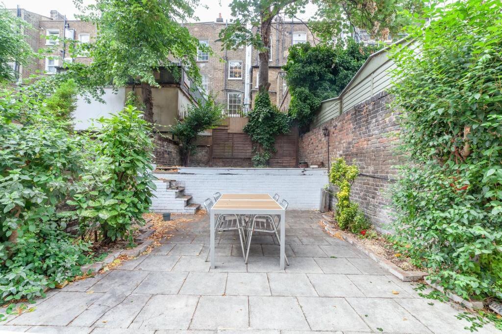Apartment Sunny, 2bed 2bath, Garden Near Hyde Park London