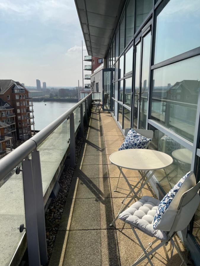 3 Bedroom Stunning Penthouse Lägenhet *