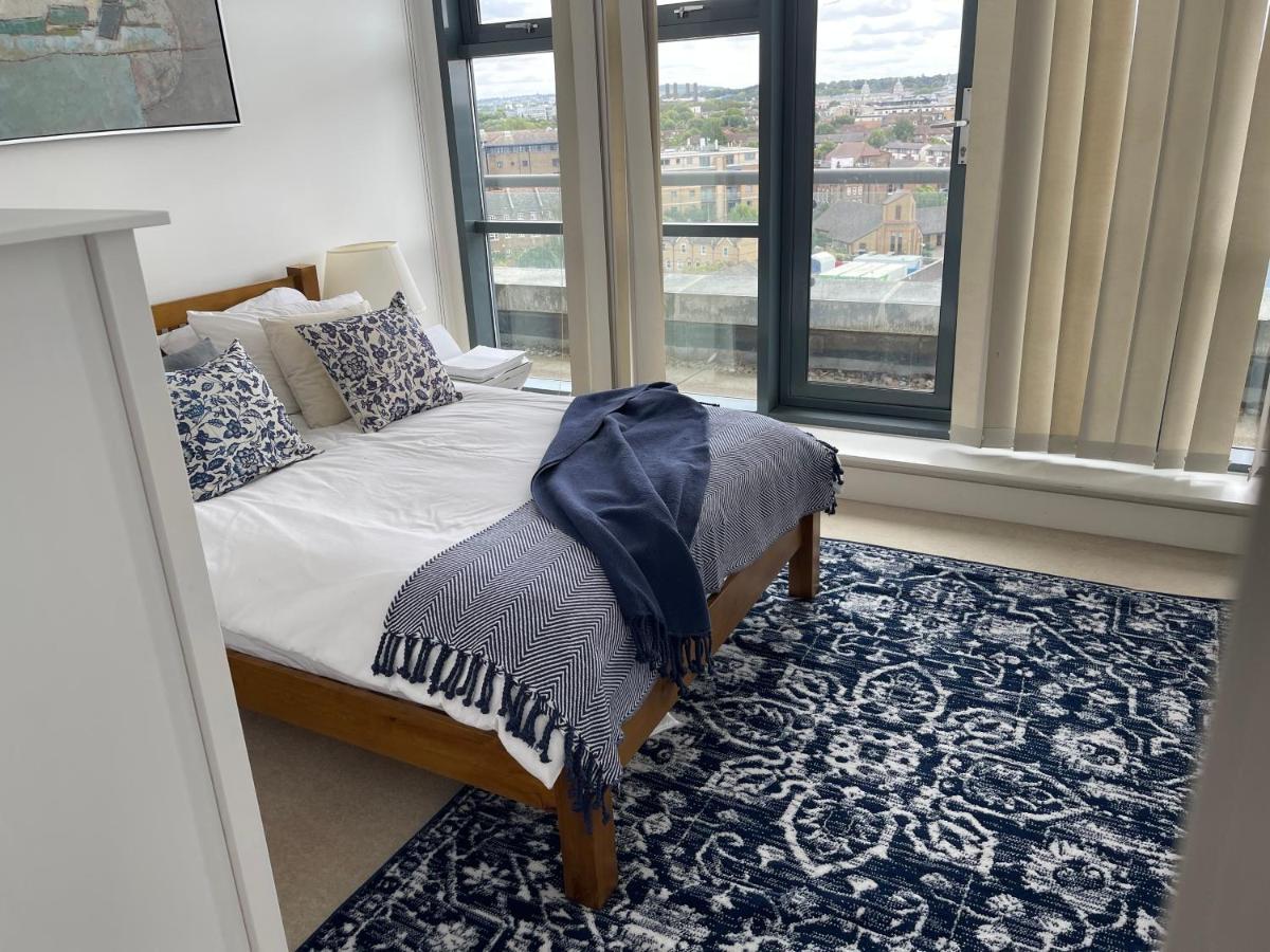 3 Bedroom Stunning Penthouse Lägenhet *