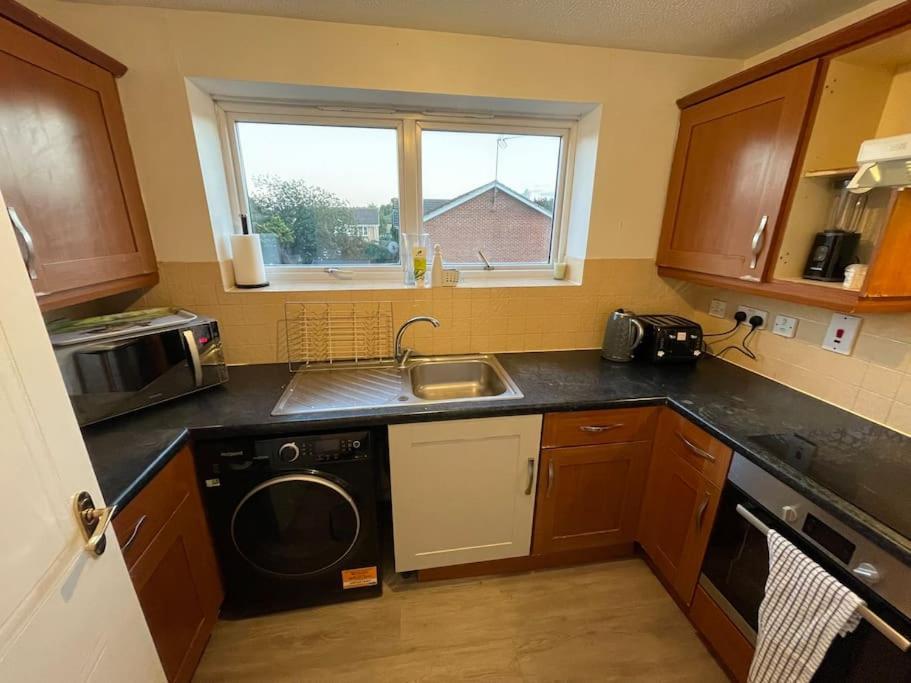 Appartement Lovely 2-bed Flat Along The River Thames