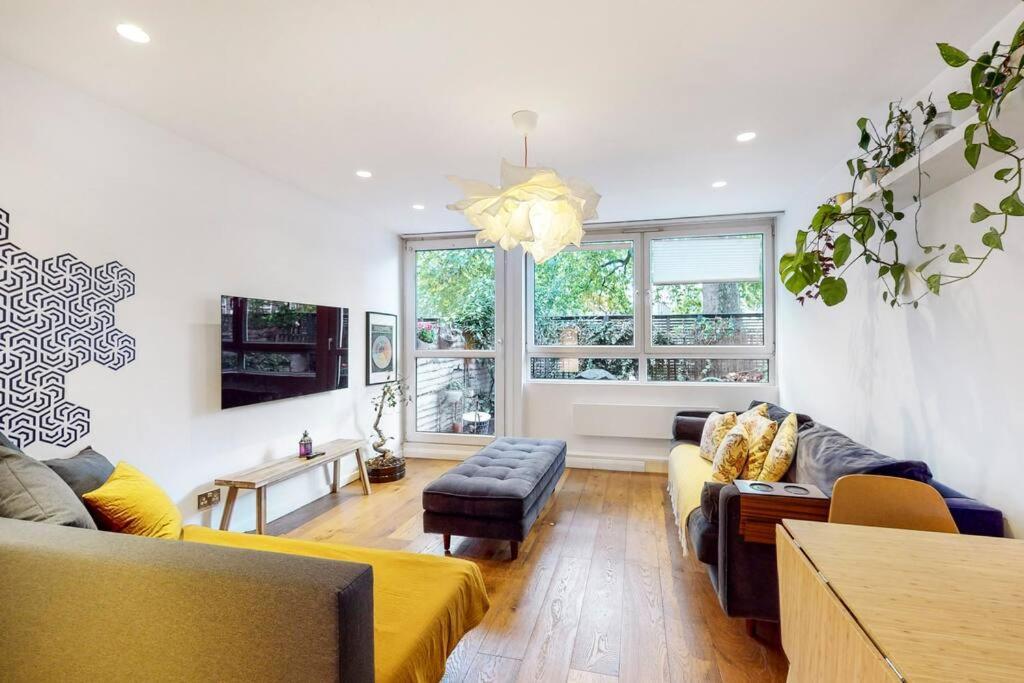 Charming 2-bedroom Maisonette With Private Garden