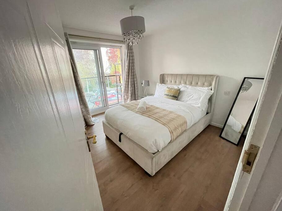 Appartement Lovely 2-bed Flat Along The River Thames