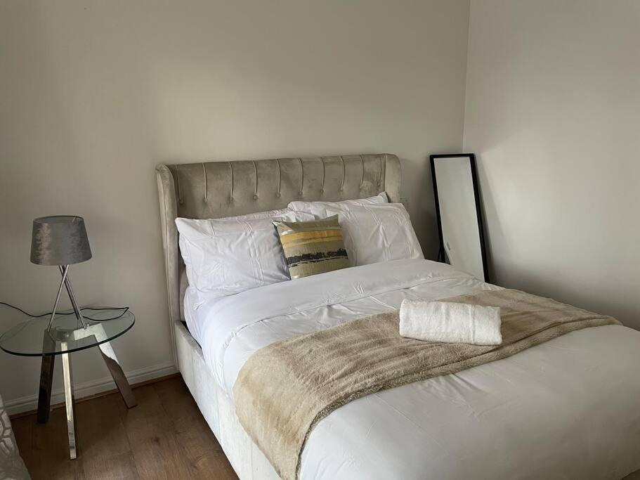 Appartement Lovely 2-bed Flat Along The River Thames