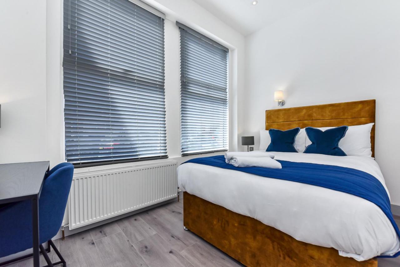 Lovely 2 Bedroom In Greater Lägenhet London