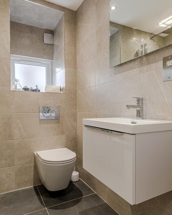 Dainty 2bd Flat In Greater Londen