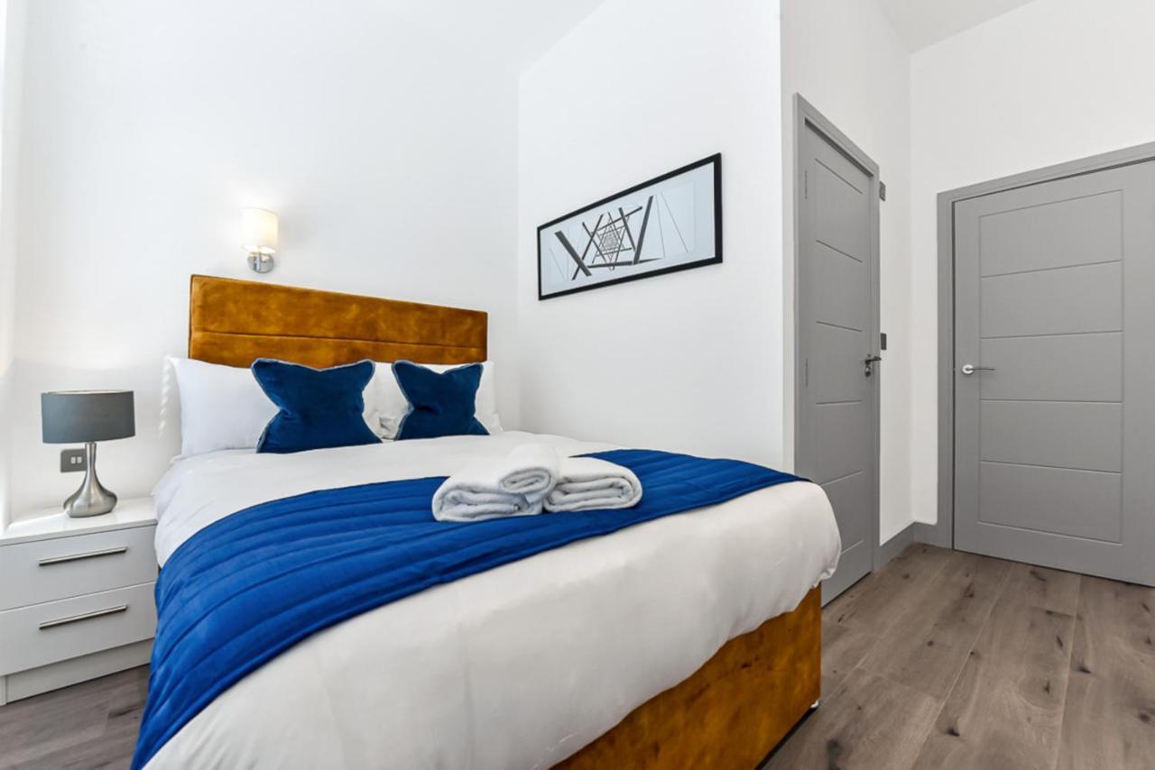 Lovely 2 Bedroom In Greater Lägenhet *