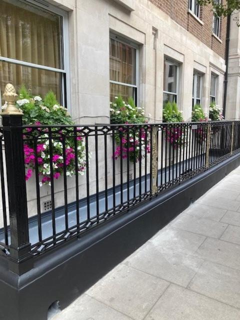 Hotel Astor Court 3*